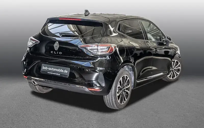 Używany Renault Clio V Techno 115 KM (84 kW) 2025 Czarny Sedan/Limuzyna