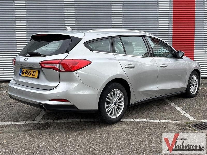 Gebraucht Ford Focus Business Edition 125 PS (91 kW) 2019 Grau Kombi