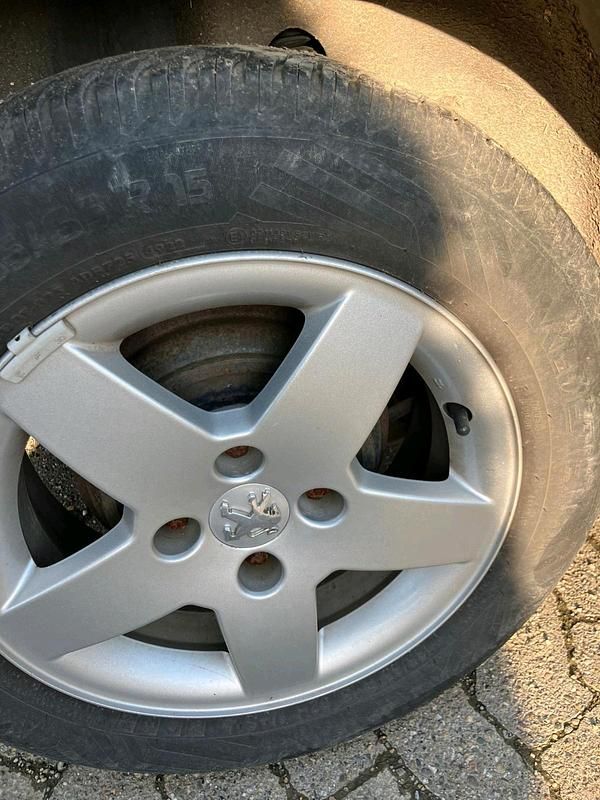 Gebraucht Peugeot 207 2012 Schwarz Kombi