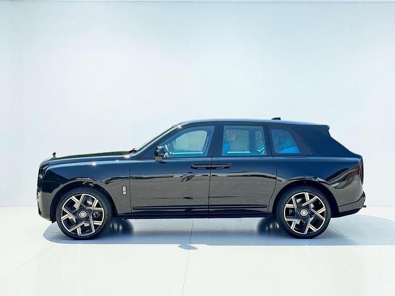 Neu Rolls Royce Cullinan 600 PS (441 kW) 2026 Black diamond SUV