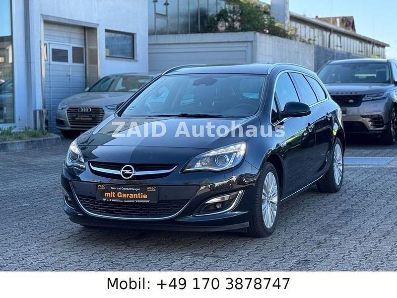 Schwarz Gebraucht 2014 Opel Astra Exklusiv Kombi | 7.999 € (Etwas zu teuer) - Bild 1/4
