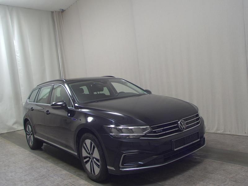 Gebraucht VW Passat GTE 218 PS (160 kW) 2020 Schwarz Kombi
