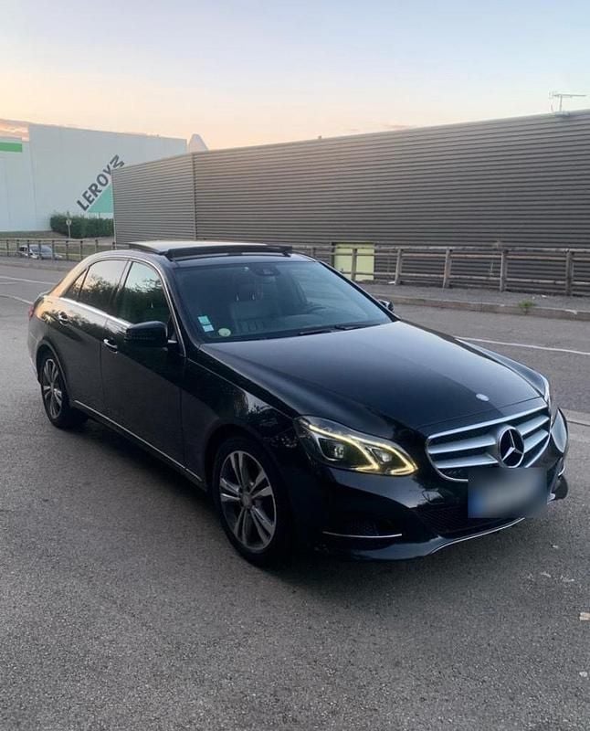 Schwarz Gebraucht 2015 Mercedes V300 Marco Polo Van / Kleinbus | 13.990 € - Bild 1/3