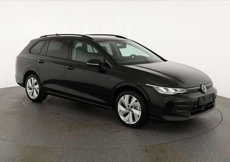 Grenadillschwarz metallic Neu 2025 VW Golf VIII Life Kombi | 32.495 € (Guter Preis) - Bild 1/4
