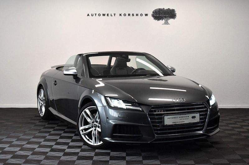 Grau Gebraucht 2016 Audi TT Roadster Sport Cabrio | 33.500 € - Bild 1/4