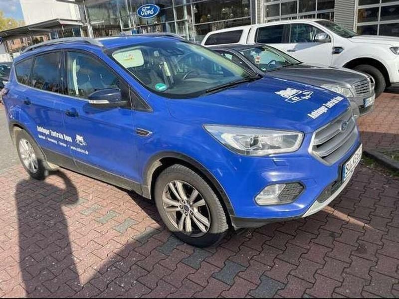 Gebraucht Ford Kuga 150 PS (110 kW) 2017 Blau SUV