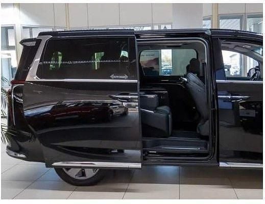 Gebraucht Maxus MIFA 9 180 kW (245 PS) 2024 Schwarz Van / Kleinbus