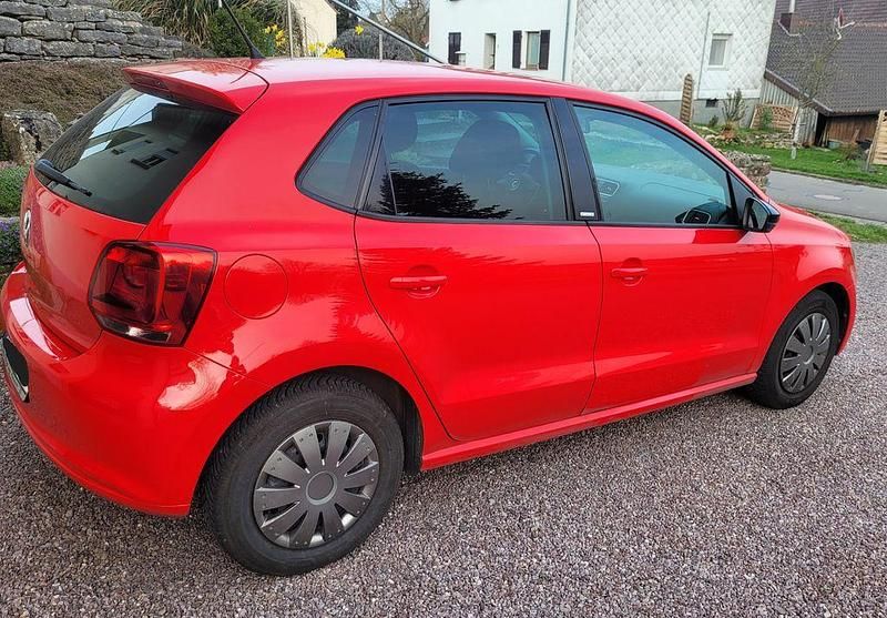 Gebraucht VW Polo Style 60 PS (44 kW) 2012 Rot Kleinwagen