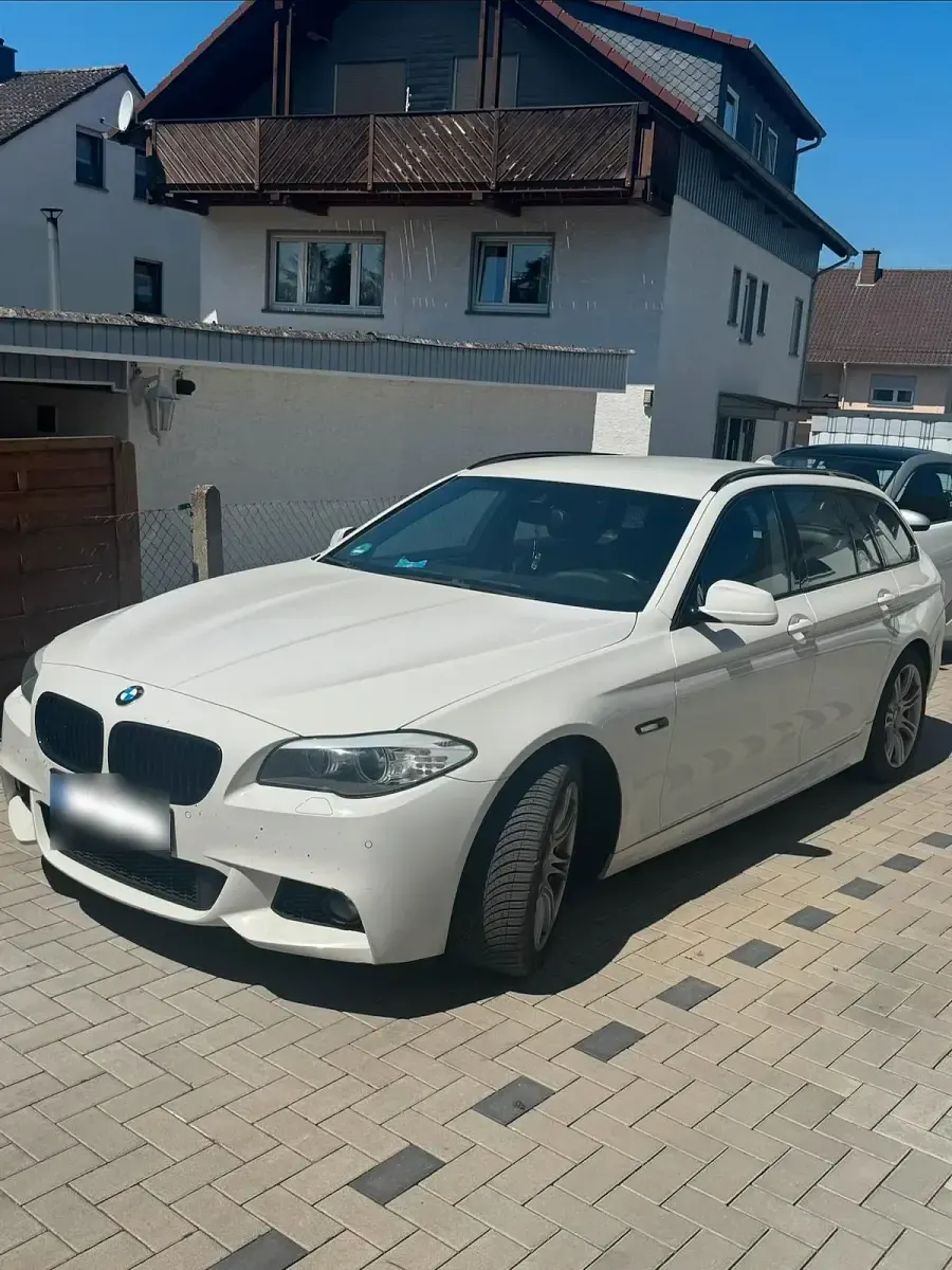 Gebraucht BMW 520 M Sport 184 PS (135 kW) 2012 Weiß Kombi