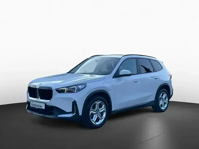 Używany BMW X1 Performance 245 KM (180 kW) 2024 Biały SUV