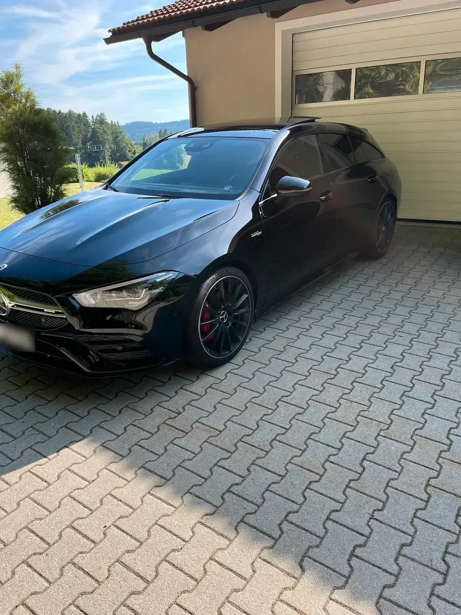 Gebraucht Mercedes CLA35 AMG AMG 306 PS (225 kW) 2023 Schwarz Coupé