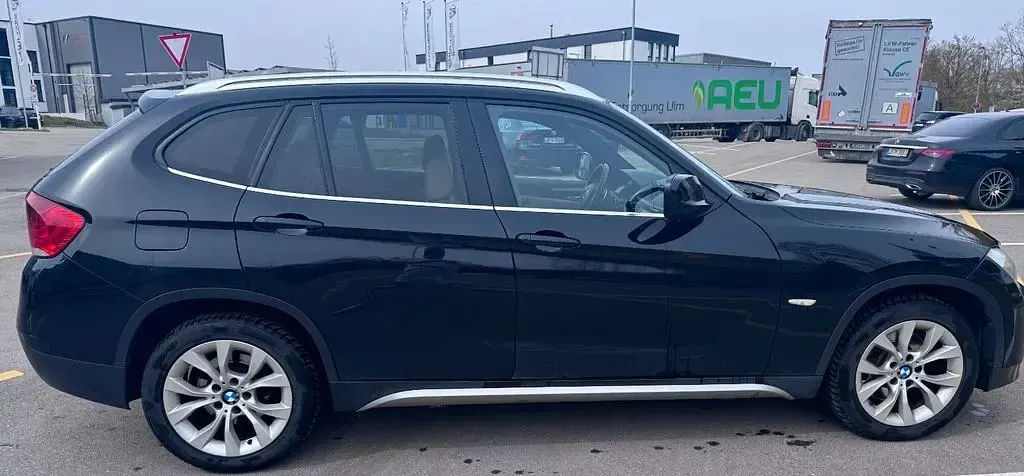 Gebraucht BMW X1 204 PS (150 kW) 2010 Schwarz SUV