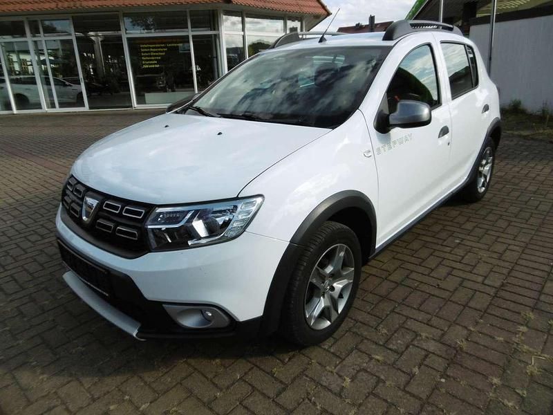 Gletscherweiss Gebraucht 2019 Dacia Sandero Prestige Kleinwagen | 9.890 € (Fairer Preis) - Bild 1/4