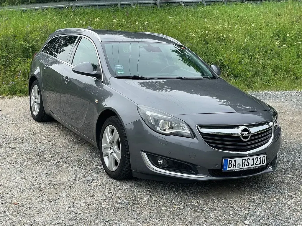 Gebraucht Opel Insignia 136 PS (100 kW) 2016 Grau Kombi