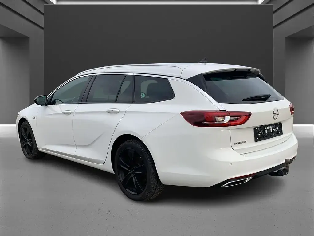 Gebraucht Opel Insignia 174 PS (127 kW) 2021 Weiß Limousine
