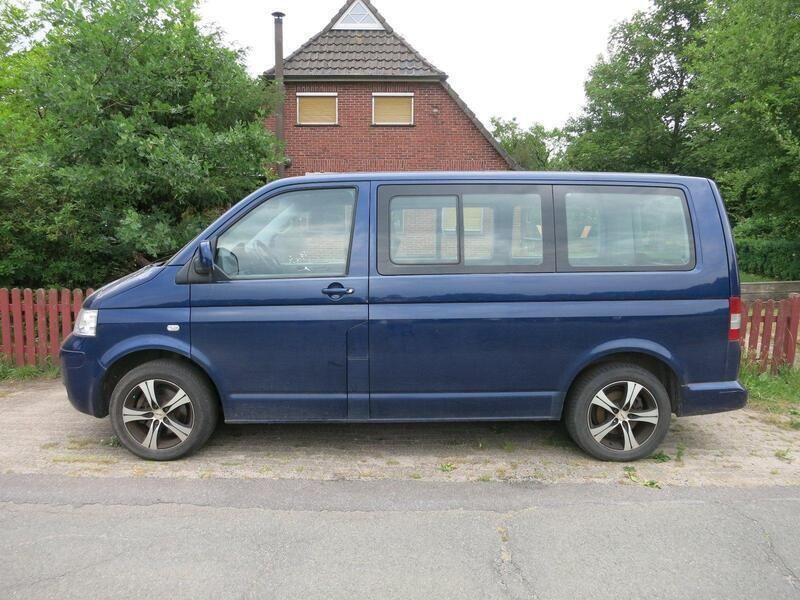 Blau Gebraucht 2003 VW T5 Van | 5.555 € (Superpreis) - Bild 1/3