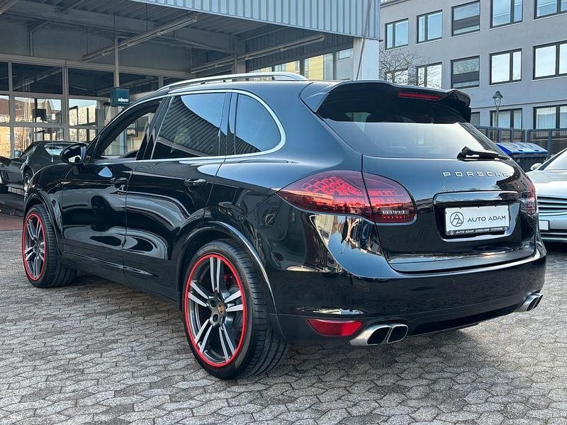 Gebraucht Porsche Cayenne Turbo S 551 PS (405 kW) 2014 Schwarz SUV