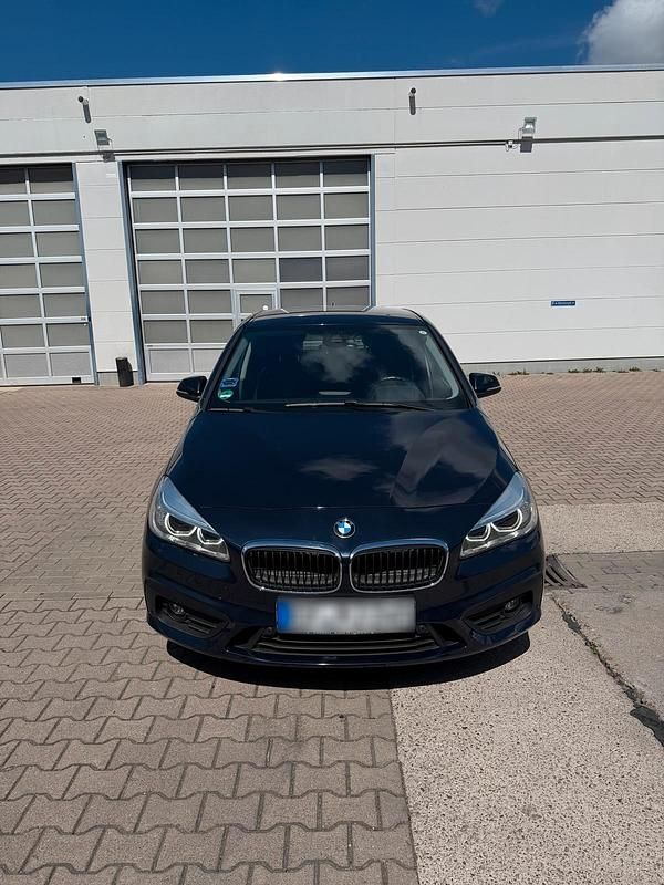 Second-hand BMW 220 190 CP (139 kW) 2017 Albastru Break