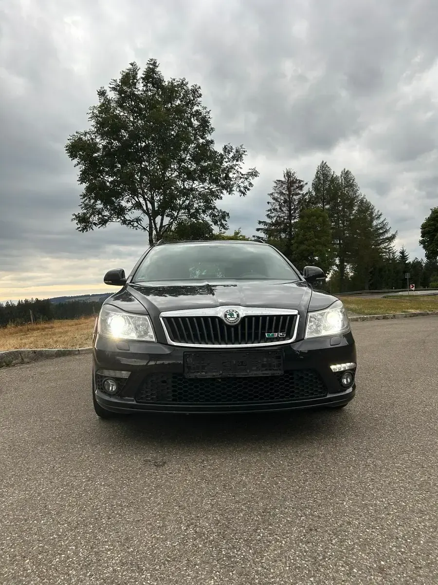 Gebraucht Skoda Octavia vRS 170 PS (125 kW) 2010 Schwarz Kombi