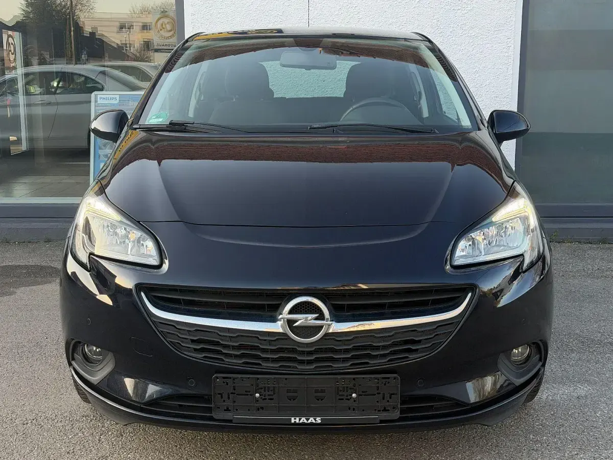 Używany Opel Corsa 101 KM (74 kW) 2018 Niebieski Hatchback