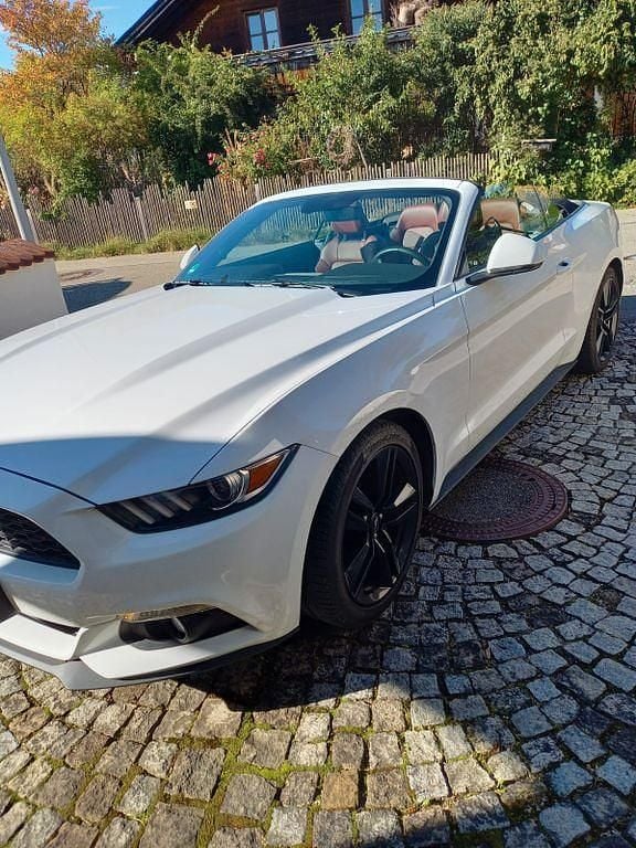 Gebraucht Ford Mustang 317 PS (233 kW) 2016 Weiß Cabrio