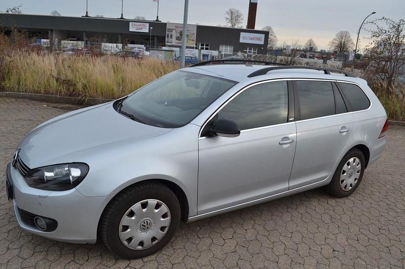 Silber Gebraucht 2012 VW Golf VI Style Kleinwagen | 5.300 € (Fairer Preis) - Bild 1/3