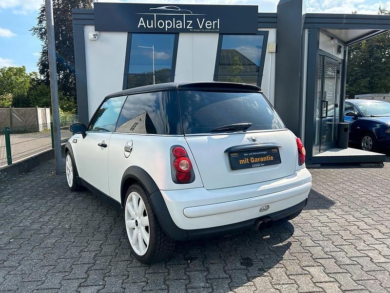Gebraucht Mini Cooper 102 PS (75 kW) 2003 Weiß Kleinwagen