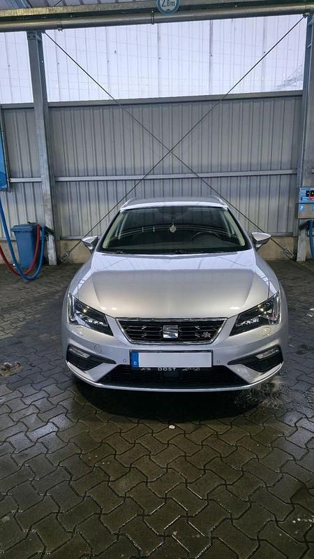 Gebraucht Seat Leon Beats 131 PS (96 kW) 2019 Silber Kombi