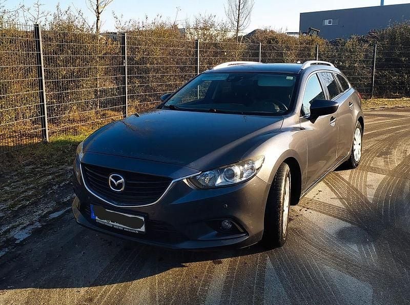 Grau Gebraucht 2014 Mazda 6 Center-Line Limousine | 7.300 € (Fairer Preis) - Bild 1/4