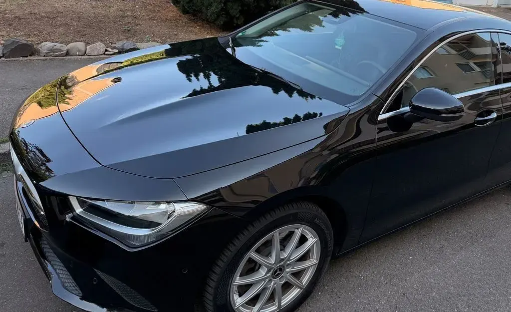 Gebraucht Mercedes CLA250e 218 PS (160 kW) 2022 Schwarz Coupé