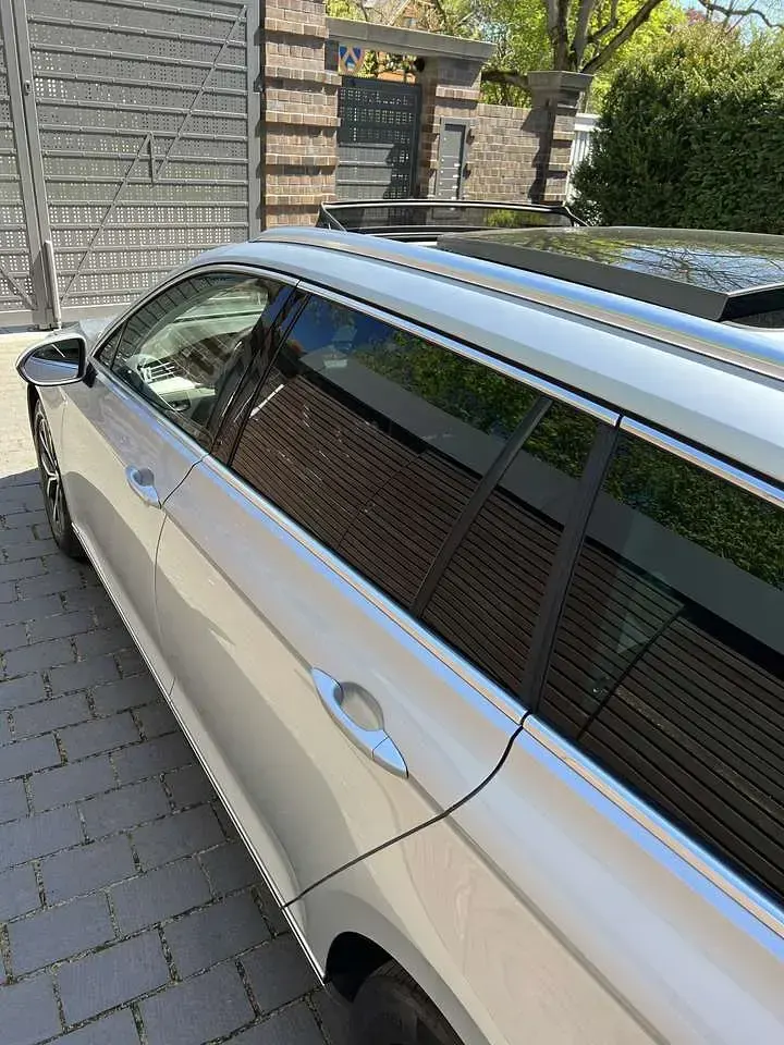 Gebraucht VW Passat 190 PS (139 kW) 2020 Silber Kombi