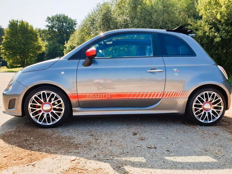 Grau Gebraucht 2014 Abarth 595C Turismo Cabrio | 14.100 € (Fairer Preis) - Bild 1/4