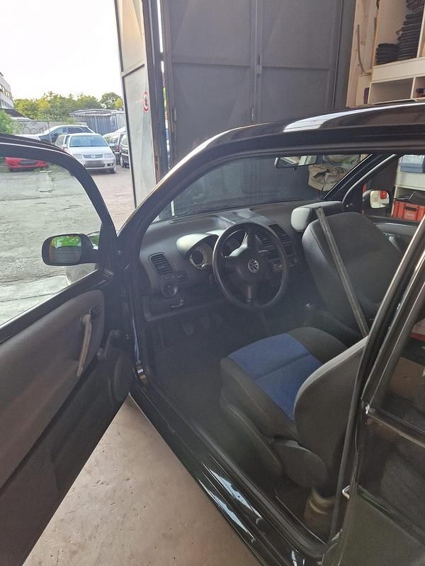 Gebraucht VW Lupo 50 PS (36 kW) 1999 Schwarz Kleinwagen