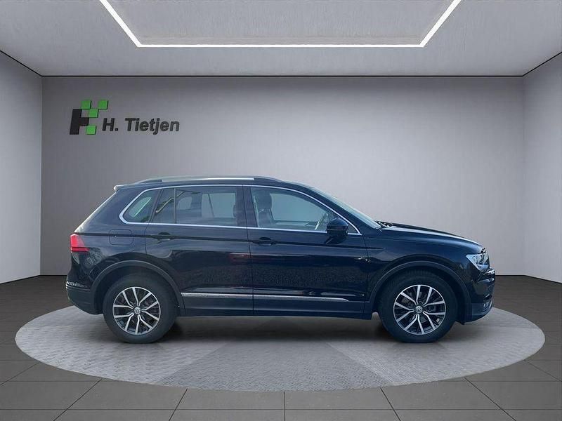 Second-hand VW Tiguan 125 CP (91 kW) 2018 Negru SUV