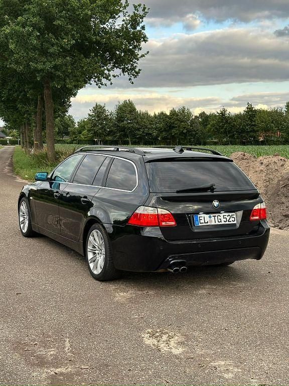 Gebraucht BMW 525 Sport Line 192 PS (141 kW) 2004 Schwarz Kombi