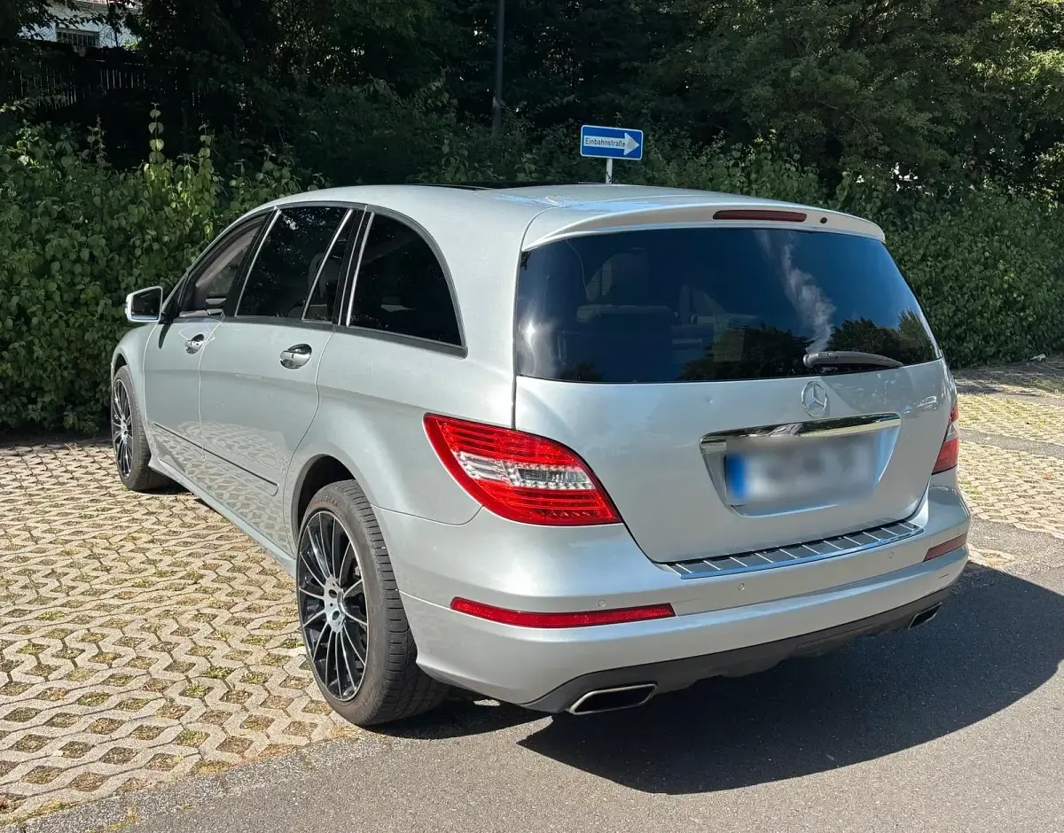 Gebraucht Mercedes R350 265 PS (194 kW) 2010 Grau Kombi