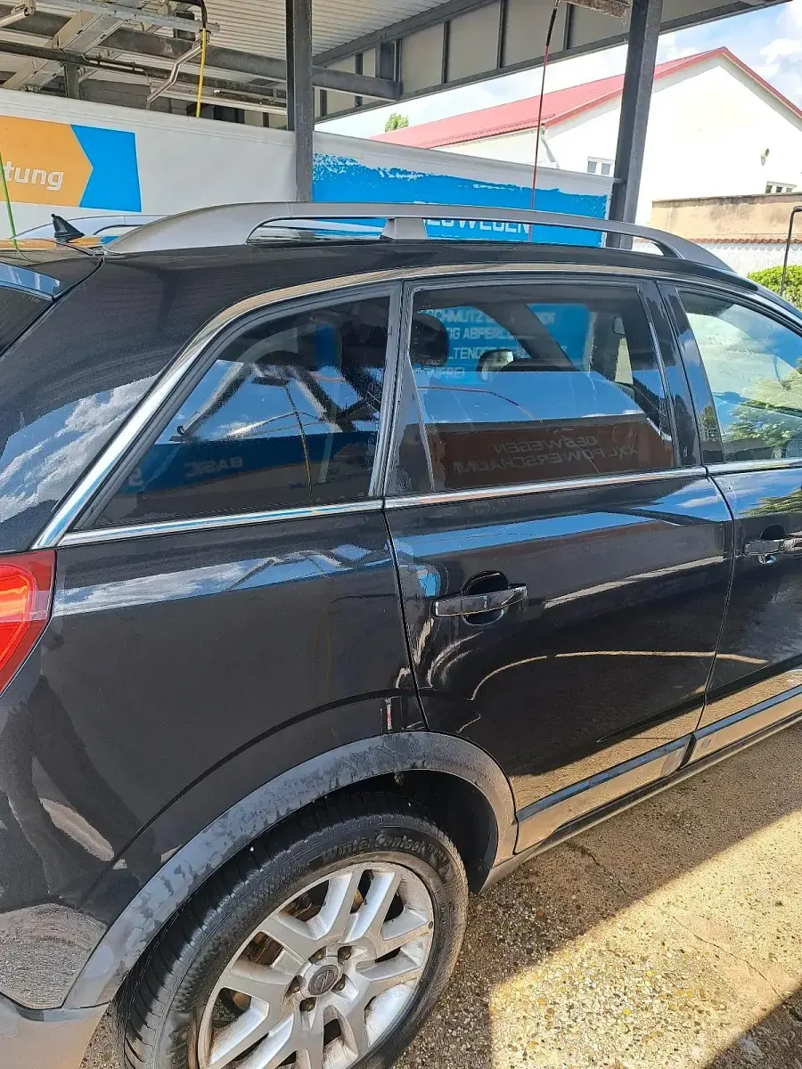 Gebraucht Opel Antara 150 PS (110 kW) 2010 Schwarz SUV