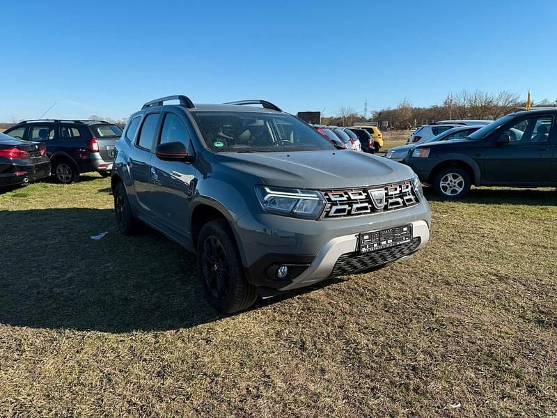 Gebraucht Dacia Duster 91 PS (66 kW) 2022 Grau SUV
