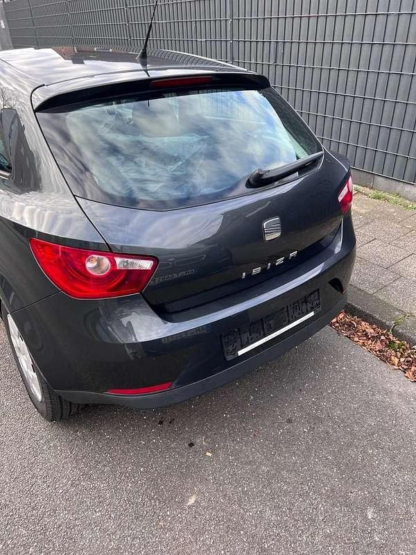Gebraucht Seat Ibiza 45 PS (33 kW) 2010 Grau Limousine