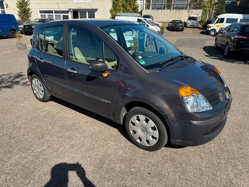 Brugt Renault Modus Privilege 88 HK (64 kW) 2005 Brun MPV