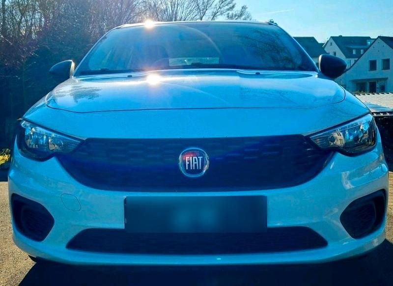 Gebraucht Fiat Tipo 95 PS (69 kW) 2019 Weiß Kombi