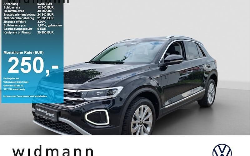Deep black perleffekt Gebraucht 2024 VW T-Roc Style SUV | 30.850 € (Fairer Preis) - Bild 1/4