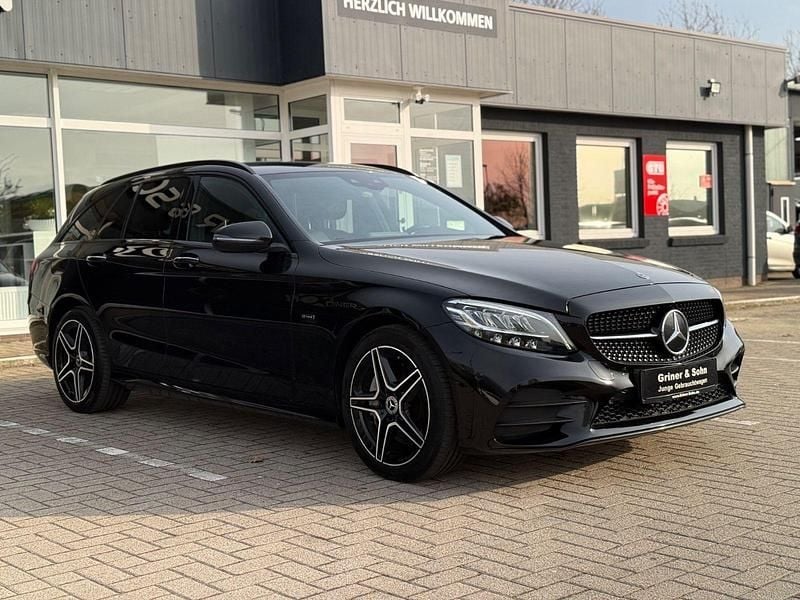 Gebraucht Mercedes E300 AMG 306 PS (225 kW) 2020 Schwarz Kombi