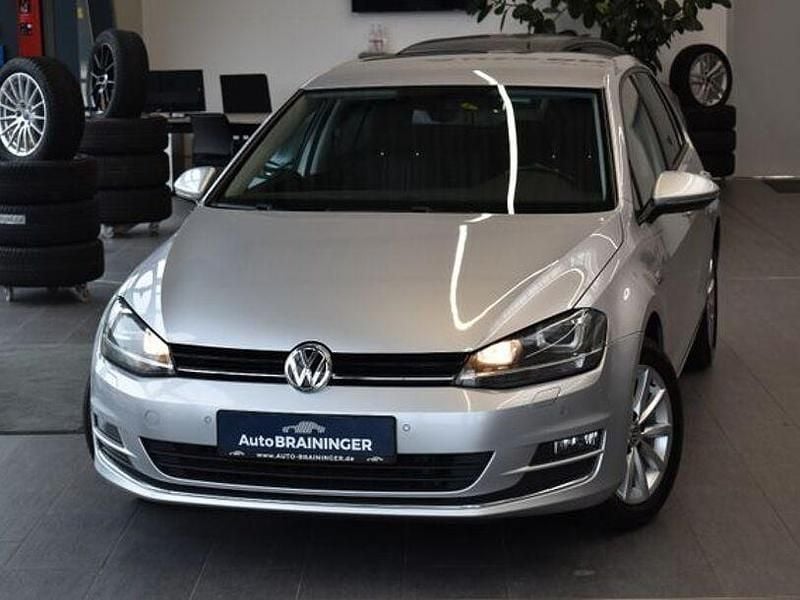 Silber Gebraucht 2015 VW Golf VII Limousine | 8.750 € (Guter Preis) - Bild 1/4