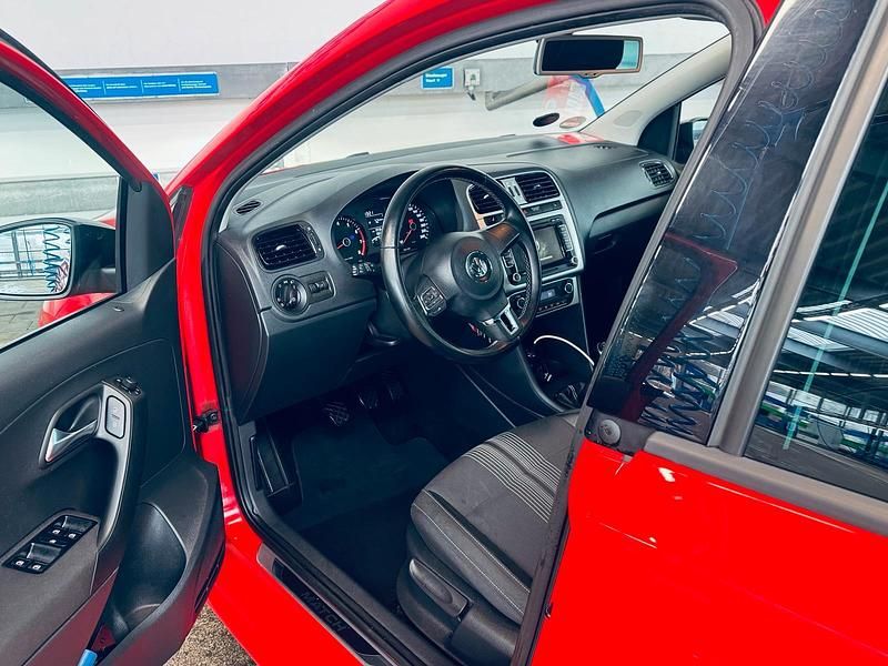 Gebraucht VW Polo Match 105 PS (77 kW) 2012 Rot Limousine