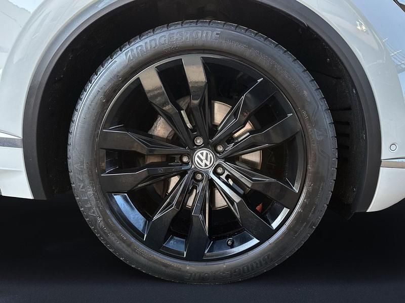 Gebraucht VW Touareg Elegance 286 PS (210 kW) 2020 Pure white SUV