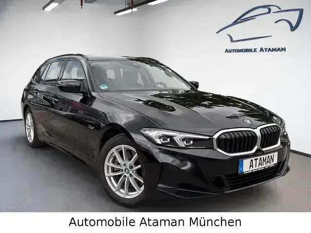 Gebraucht BMW 320e Shadowline 204 PS (150 kW) 2023 Schwarz Kombi