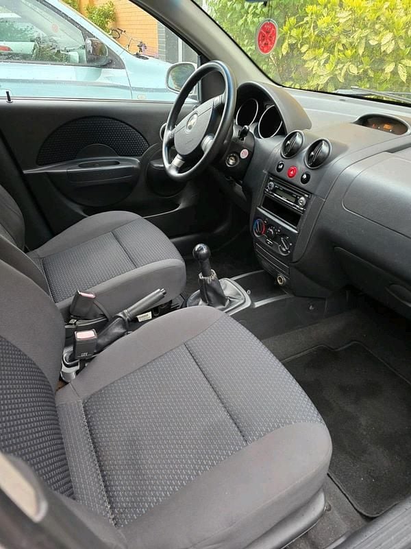 Gebraucht Chevrolet Kalos 72 PS (52 kW) 2007 Silber Kleinwagen