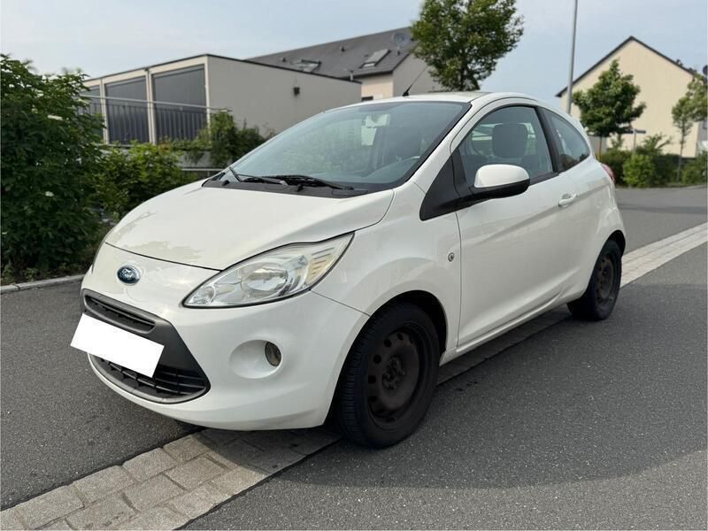 Weiß Gebraucht 2009 Ford Ka Titanium Kleinwagen | 2.400 € (Guter Preis) - Bild 1/4