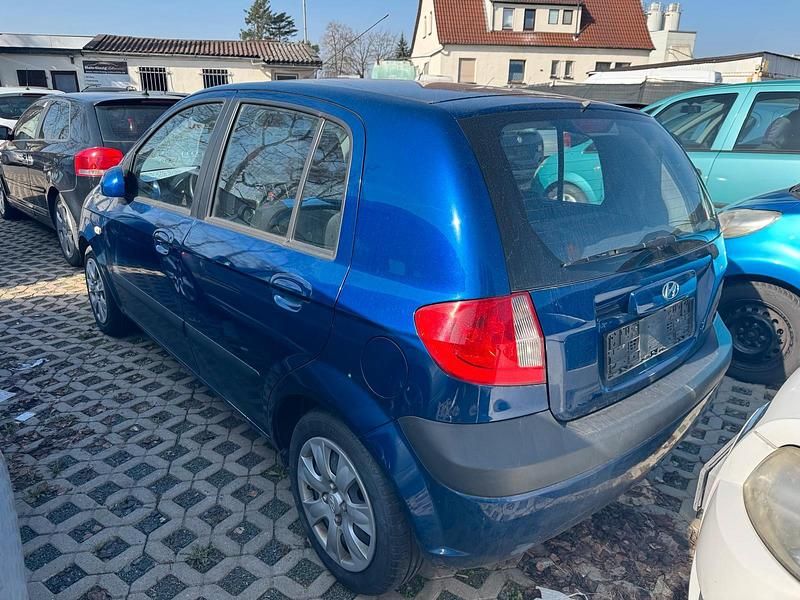 Gebraucht Hyundai Getz 67 PS (49 kW) 2007 Blau Kleinwagen
